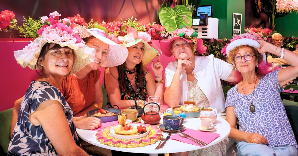Clientas disfrutando de la experiencia Berry Brunch en Barcelona